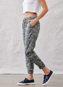 Bella Dahl - Chelsea Pocket Jogger - Vintage Camo