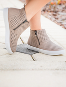 Fast 5 Taupe Sneakers