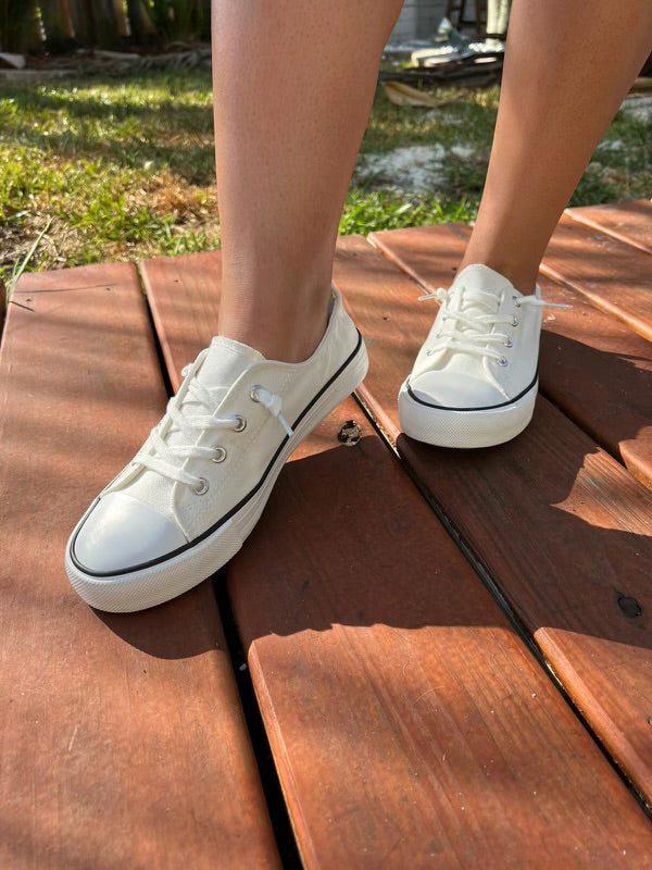 Star 23 White Sneakers