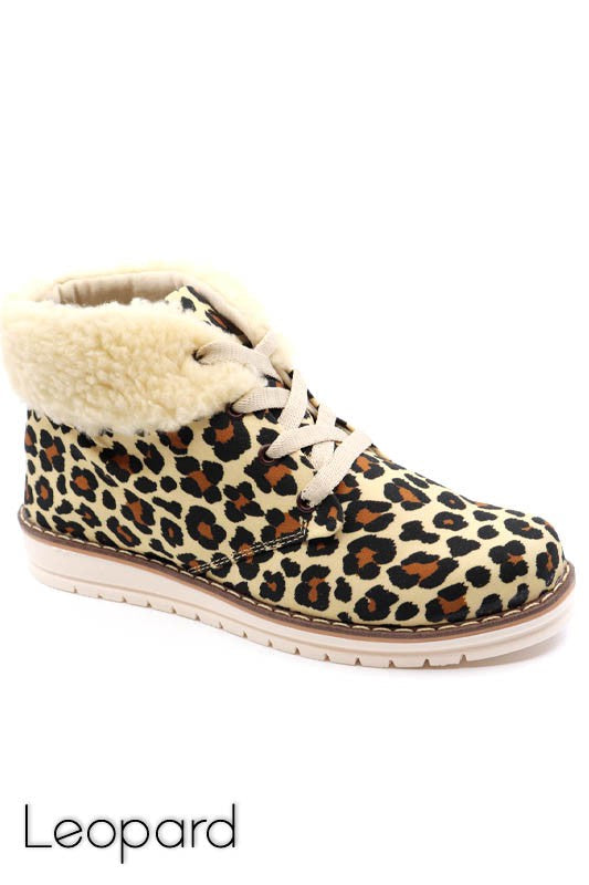 Snow 2 Leopard Boots