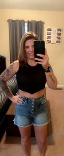 RIBBED V-LINE HEM CROP TANK TOP