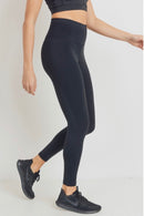 Essential Lycra-Blend Leggings (3 Colors)